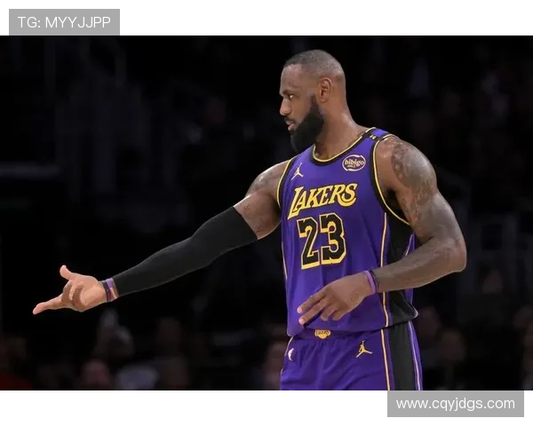 NBA最新动态：詹姆斯复出带队连胜 狂砍三双助湖人锁定季后赛席位