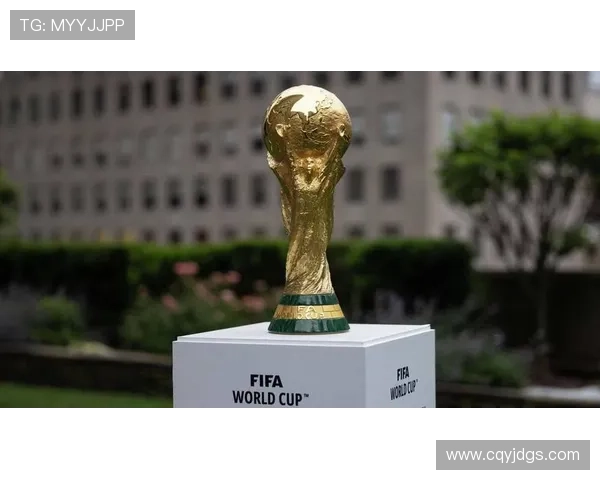 世界杯决赛前瞻:两大强队争锋 谁将捧起荣誉的奖杯 世界杯决赛前瞻:两大强队争锋 谁将捧起荣誉的奖杯