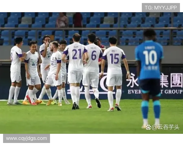 新赛季网球焦点之战全面升级众星状态起伏引发球迷持续热烈讨论声 新赛季网球焦点之战全面升级众星状态起伏引发球迷持续热烈讨论声