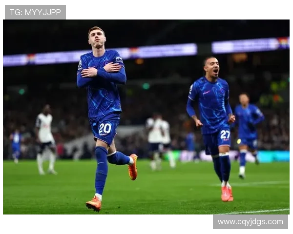 桑德兰俱乐部新赛季布局升级引援青训并重冲击英冠前列目标明确 桑德兰俱乐部新赛季布局升级引援青训并重冲击英冠前列目标明确