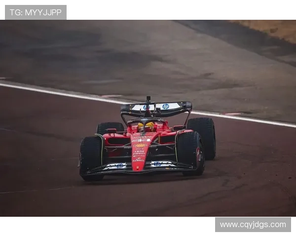 汉密尔顿法拉利首秀引爆关注 新赛季F1车队格局或将重塑