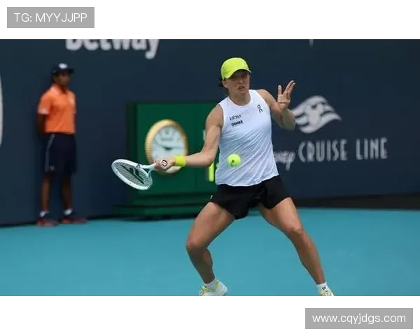 网球赛场风云再起 新星崭露头角 老将仍展现无穷韧性 网球赛场风云再起 新星崭露头角 老将仍展现无穷韧性